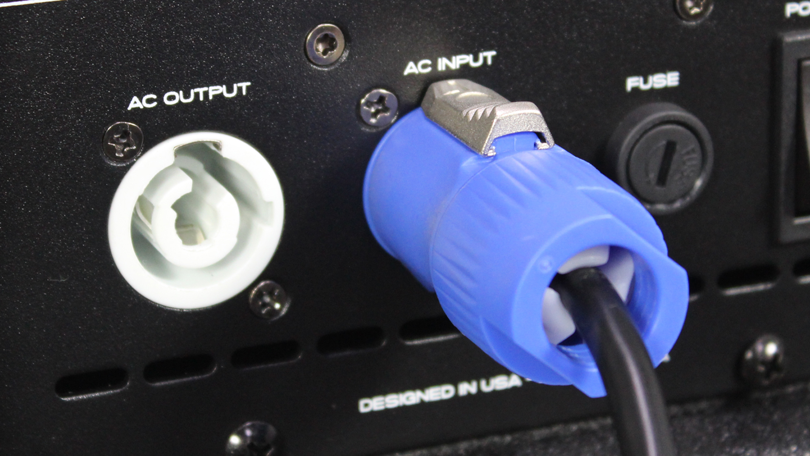 iLX10D professional connectivity